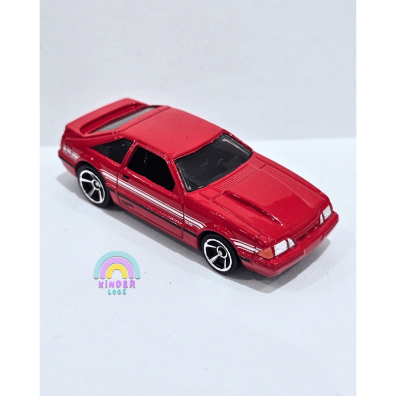 Hot Wheels 1992 Ford Mustang – Red (Uncarded – New)