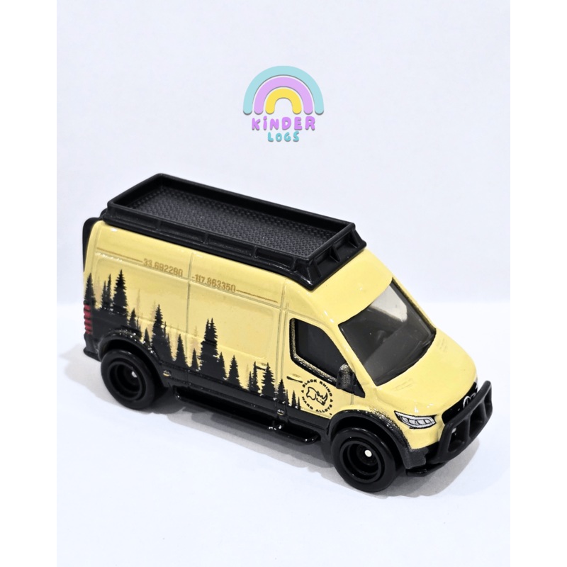 Premium Hot Wheels Mercedes-Benz Sprinter Tourer (Uncarded – New)