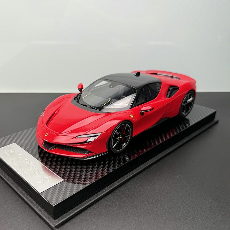 Vehicle Art 1:18 SF90 Resin Model red