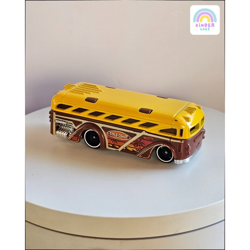 Hot Wheels Gold Coast Surfin’ School Bus (Uncarded)