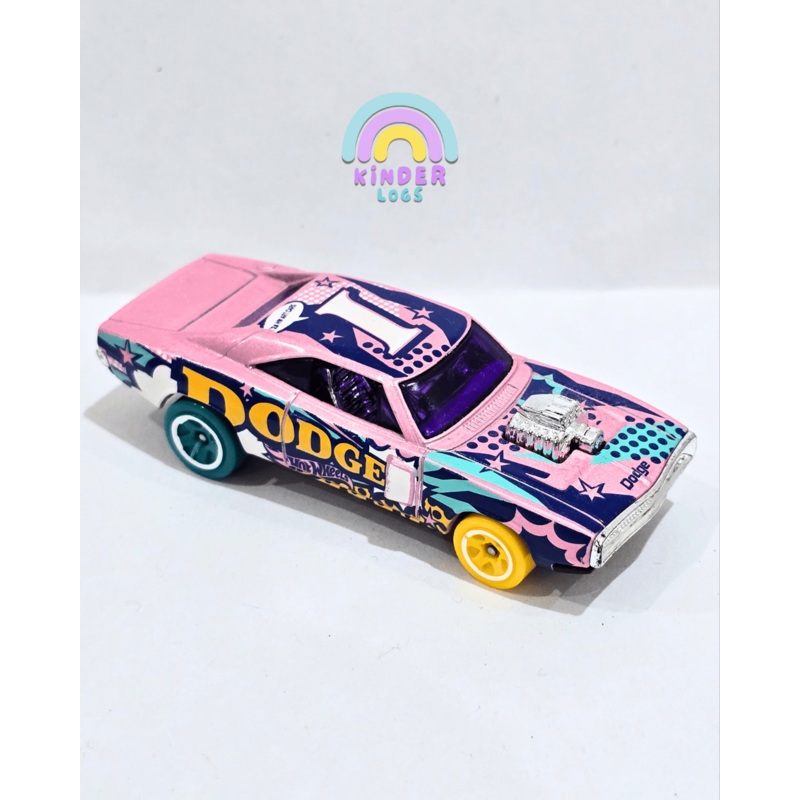 Hot Wheels 1970 Dodge Charger R/T – Pink (Used Car)