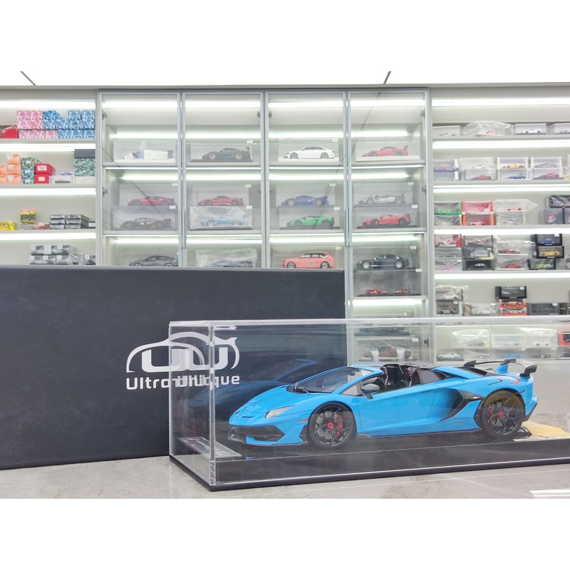 UU 1/18 Lamborghini SVJ Baby Blue UU002