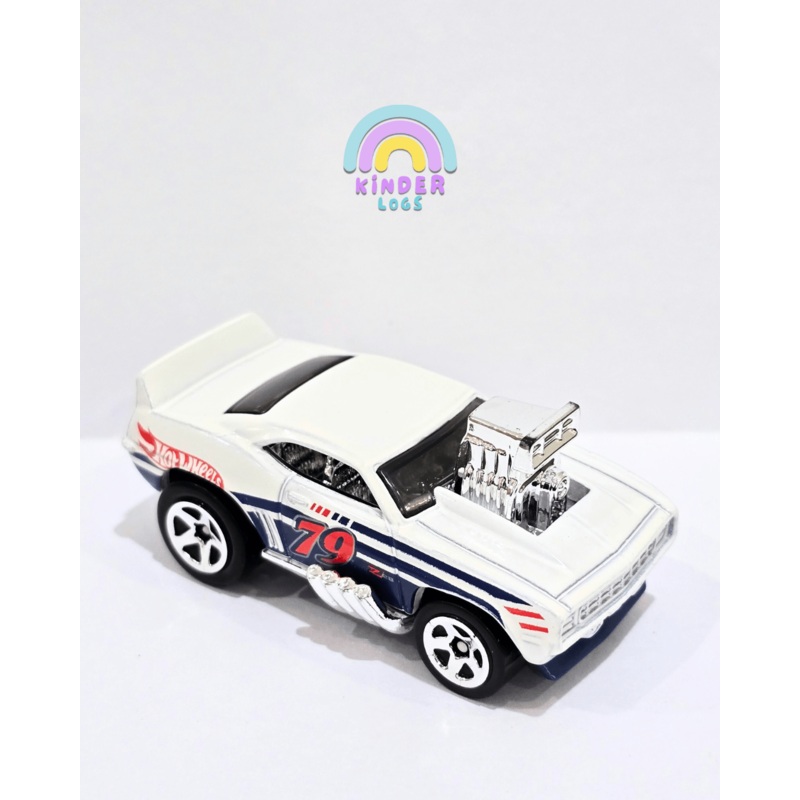 Hot Wheels 1969 Chevy Camaro Z28 Tooned – White (Uncarded – New)