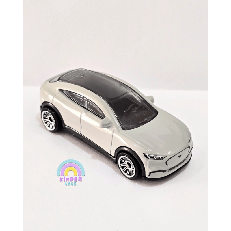 Matchbox 2021 Ford Mustang Mach E (Uncarded – New)