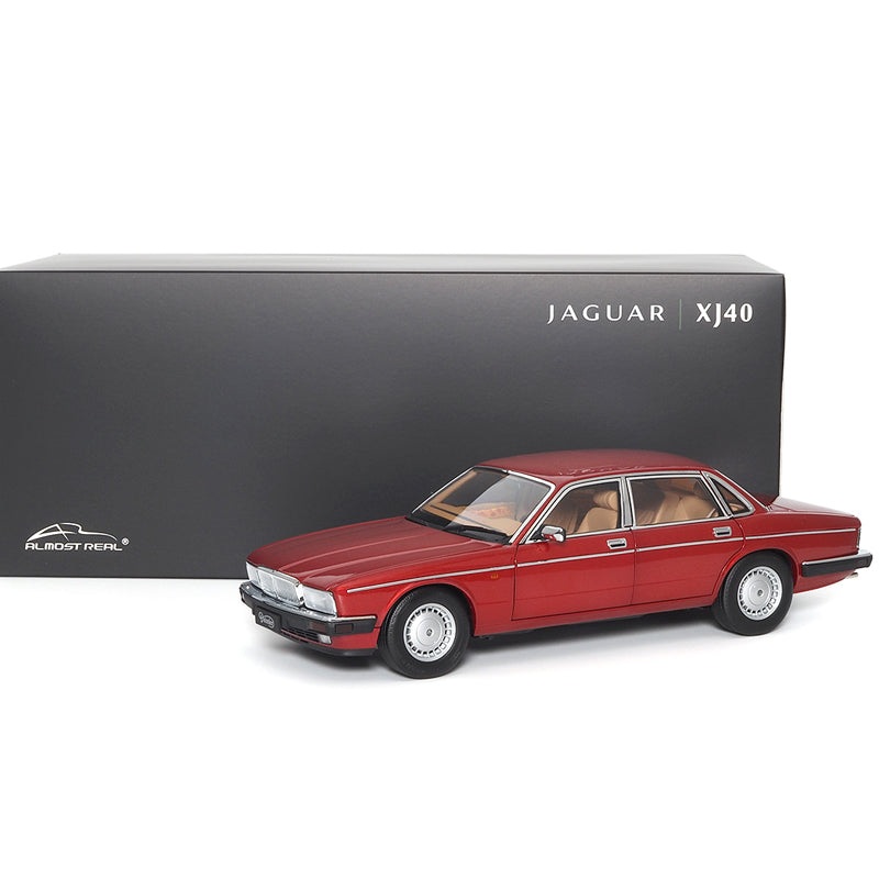 Jaguar Daimler XJ6 (XJ40)  1:18 Diecast Model by Almost Real