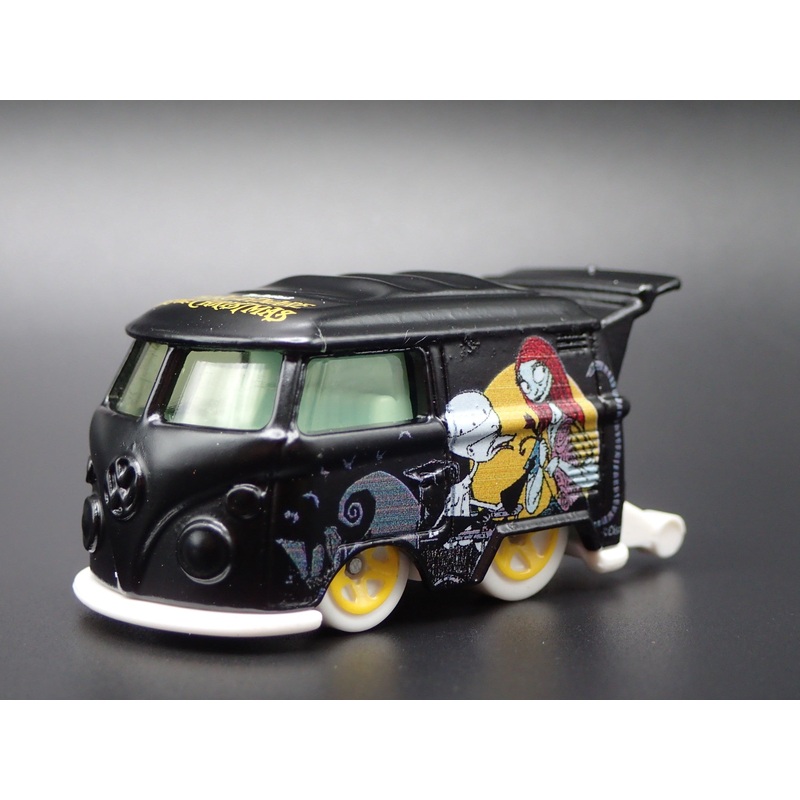 VW VOLKSWAGEN KOOL KOMBI MINI BUS VAN JACK SKELLINGTON 1:64 DIECAST MODEL CAR